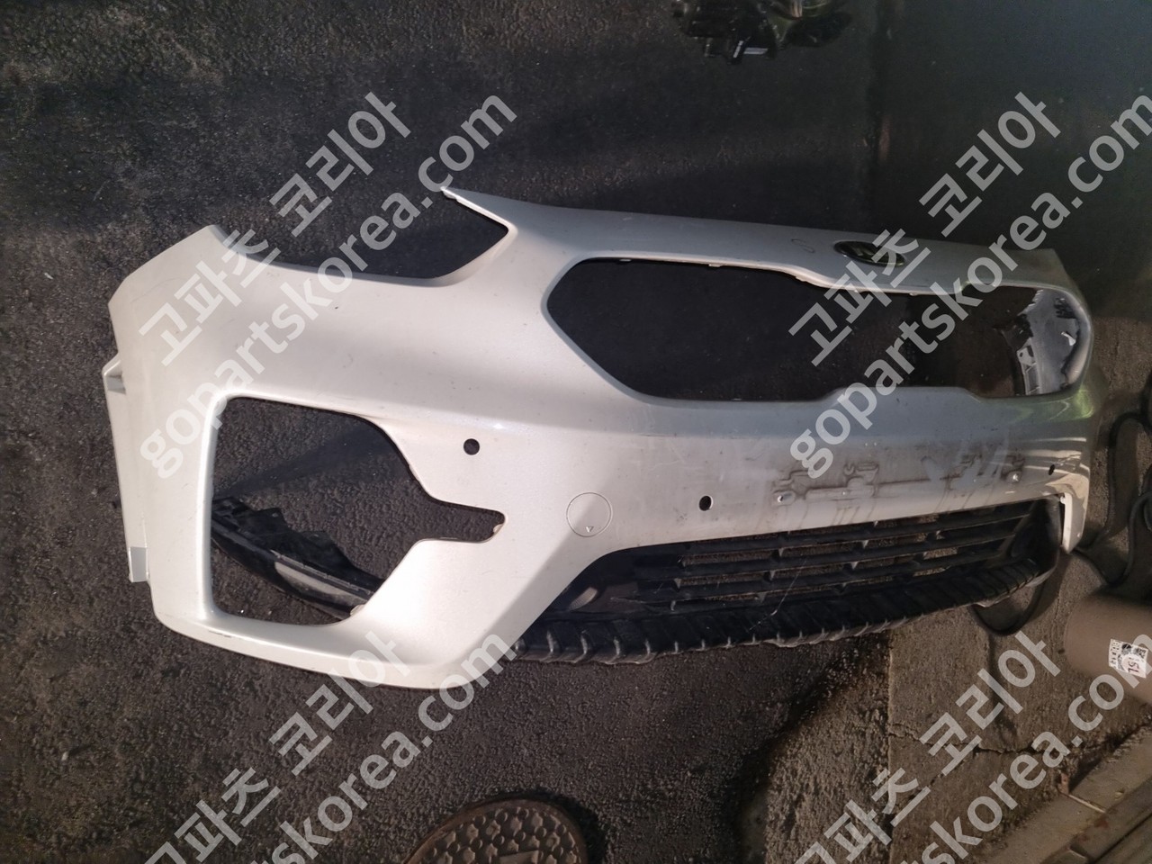 기아 니로 1세대 후기 앞범퍼 센서4구 중고