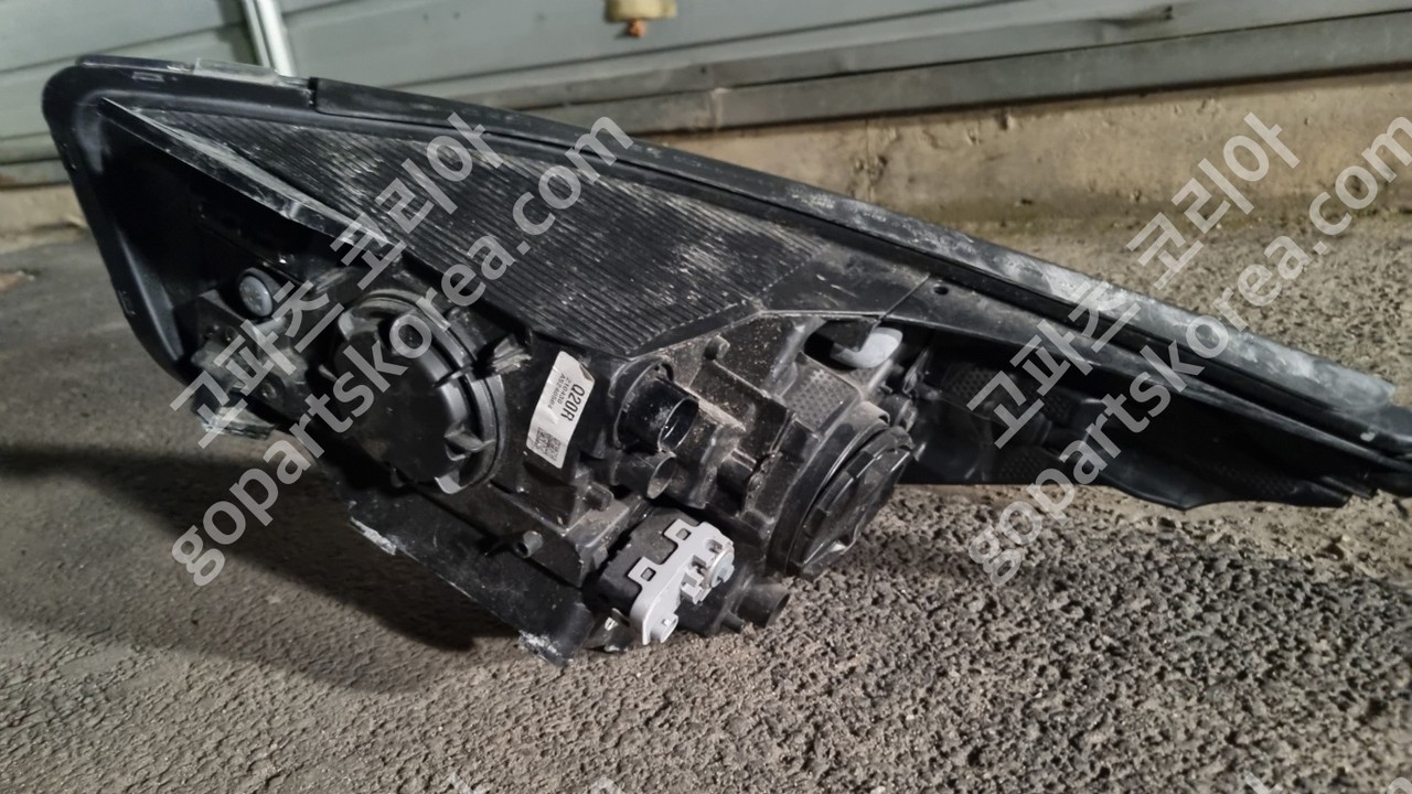 기아 니로 1세대 후기 헤드라이트 조수석 LED 9핀타입 사진 2