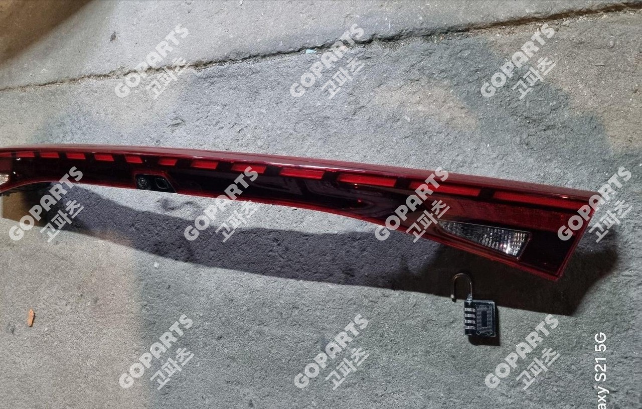 기아 K5 3세대 트렁크등 사진 3