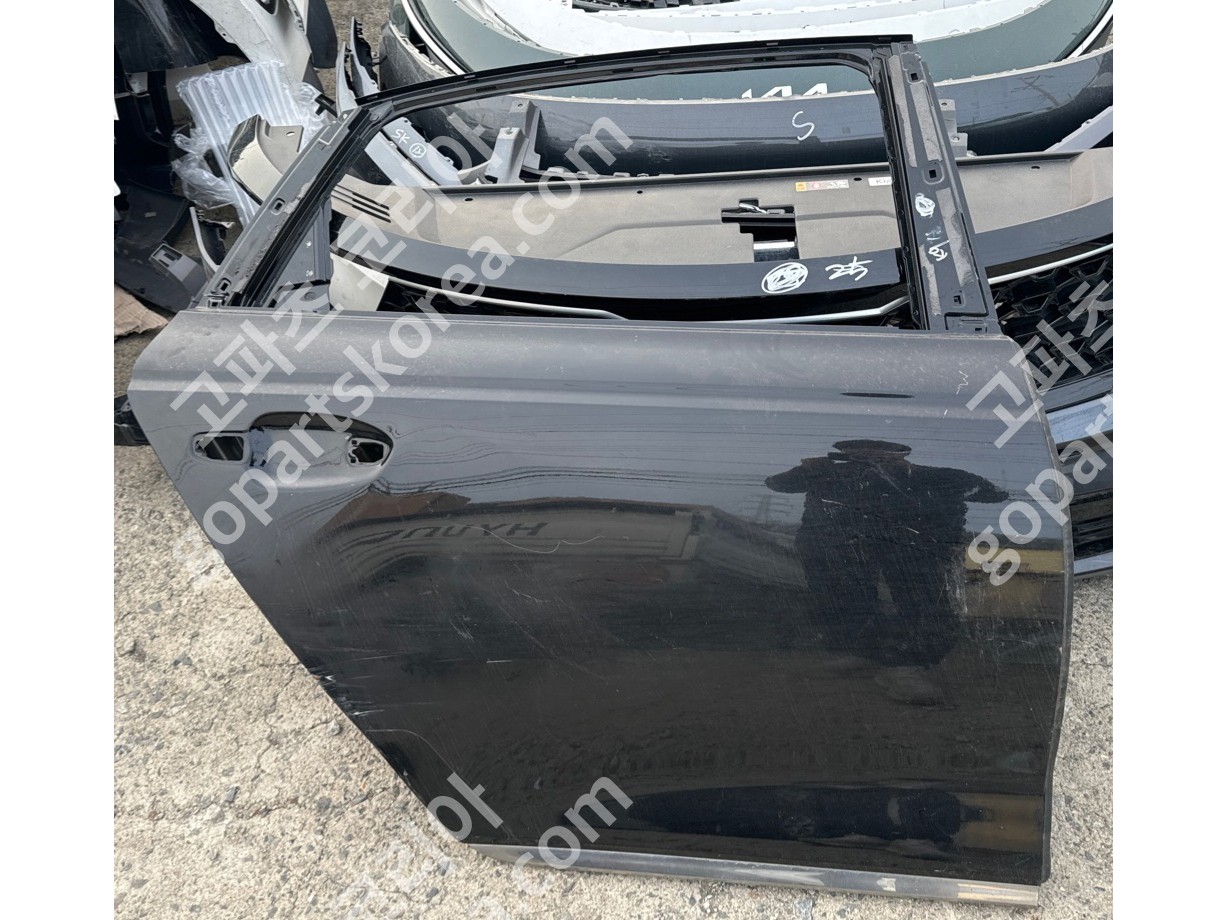 기아 K9 도어 조수석 뒷도어 중고