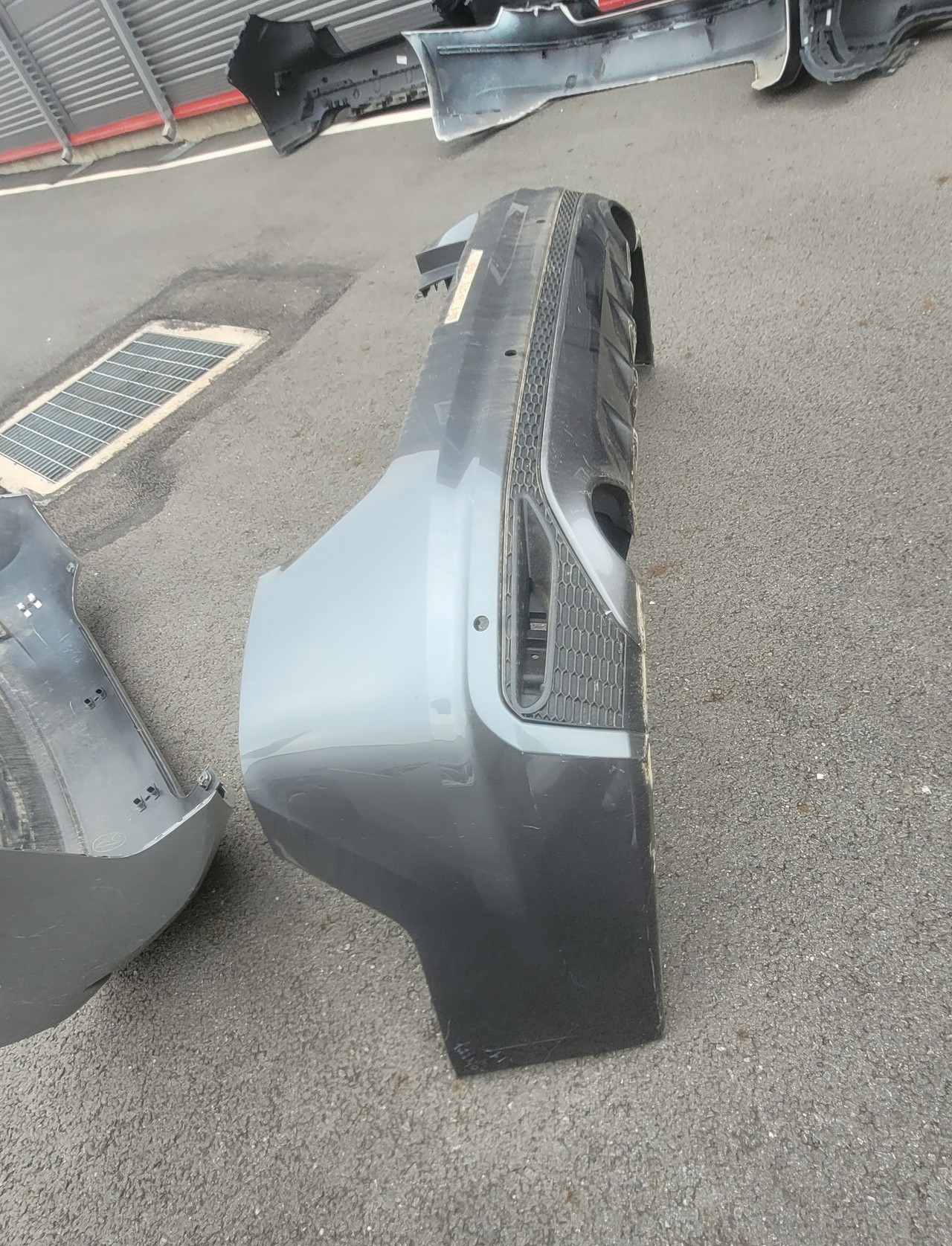 닛산 알티마 뒷범퍼 중고