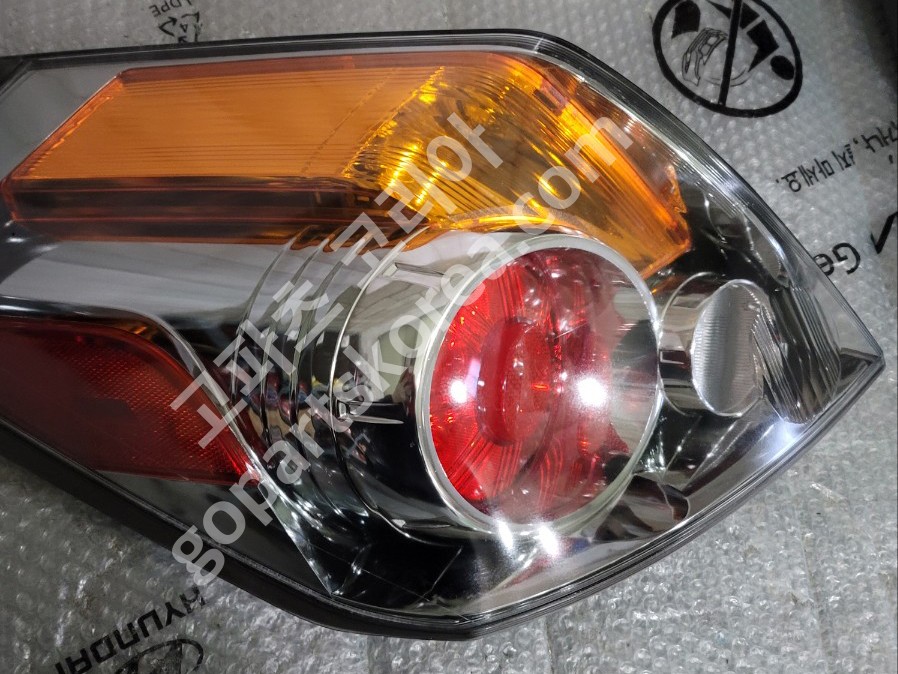 닛산 알티마 테일램프 운전석 중고