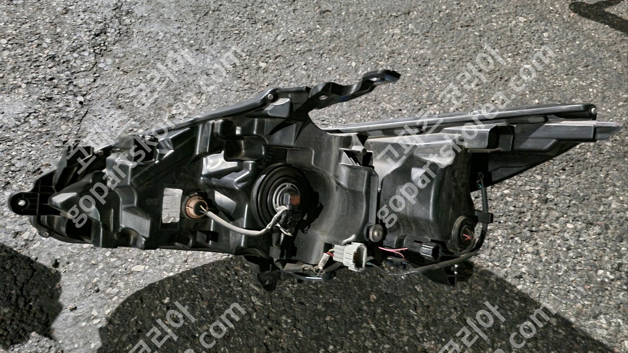 닛산 알티마 헤드라이트 조수석 사진 3