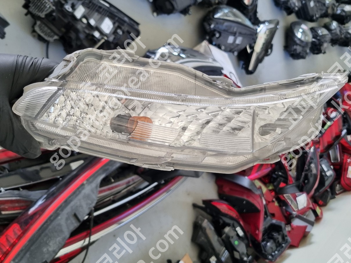 도요타 캠리 안개등 조수석 전구타입 중고