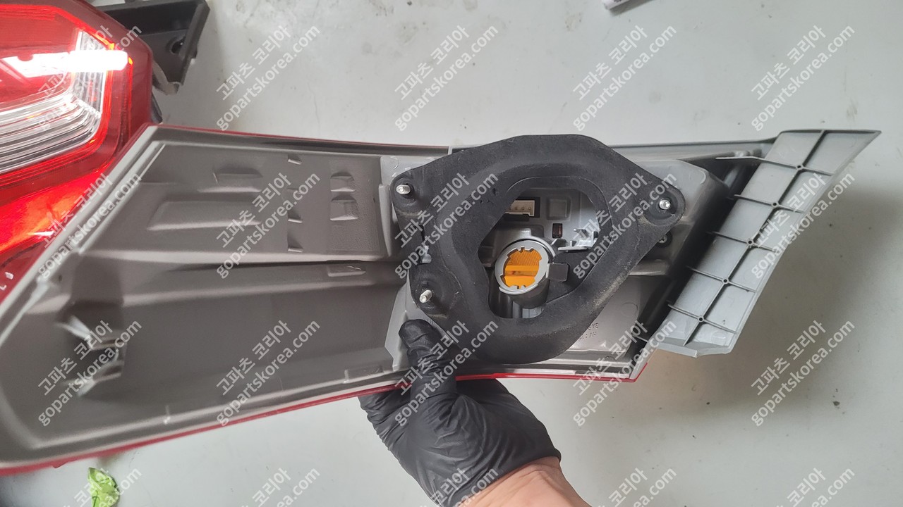 토요타 캠리 테일램프 운전석 상단노란타입 사진 2