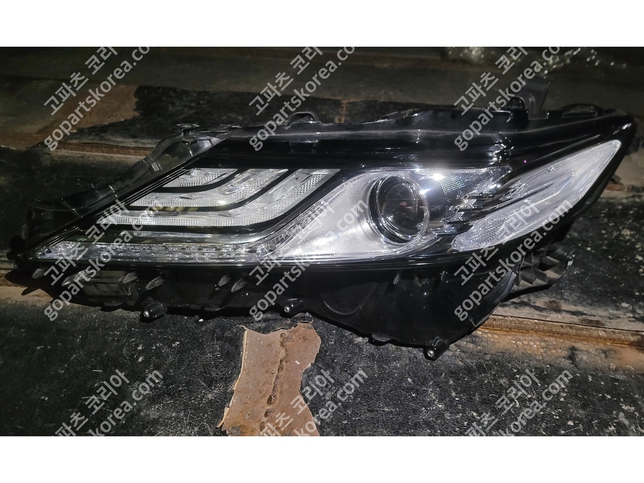 토요타 캠리 헤드라이트 운전석 12핀타입 사진 5