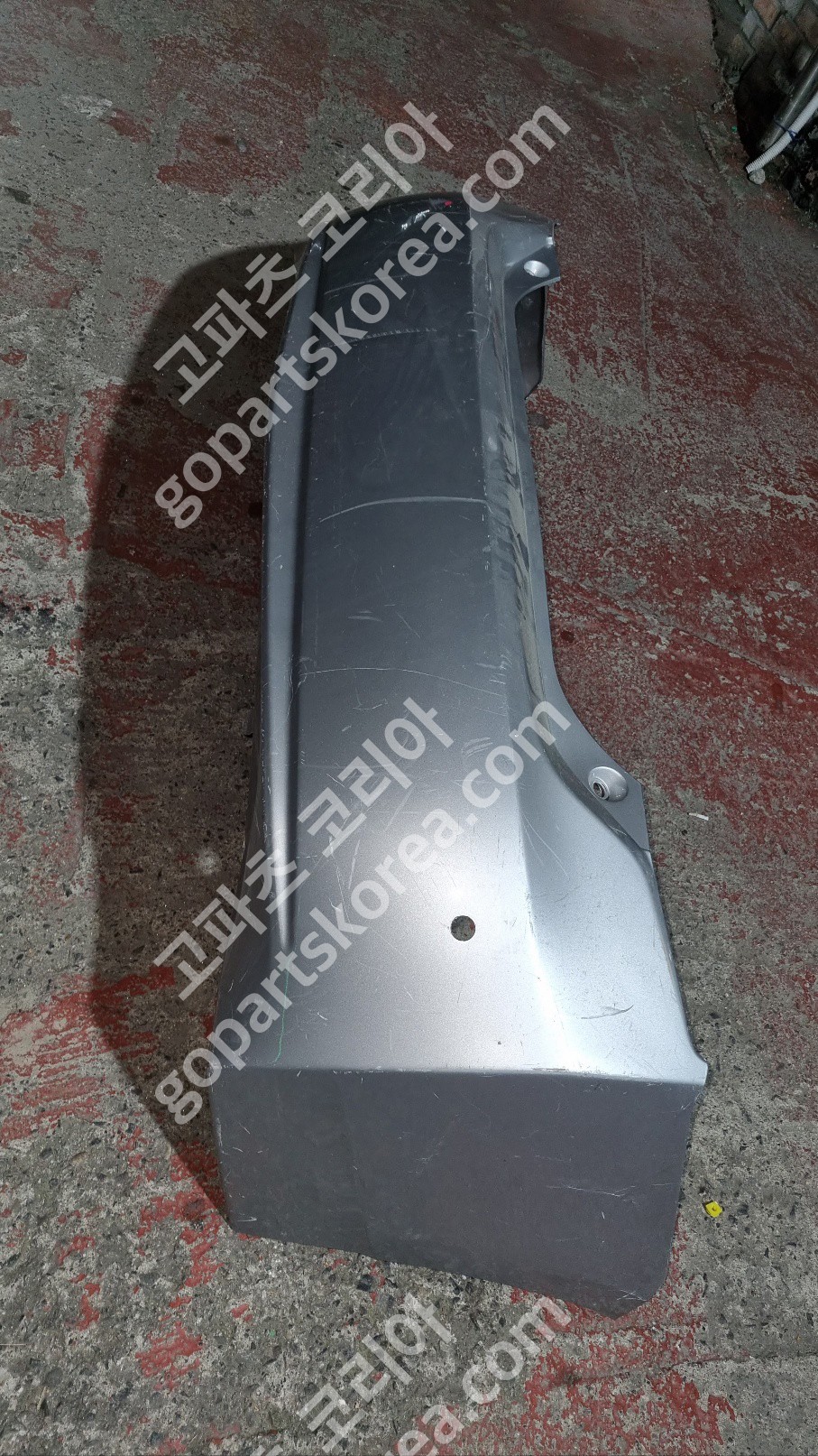 토요타 프리우스 뒷범퍼 사진 3