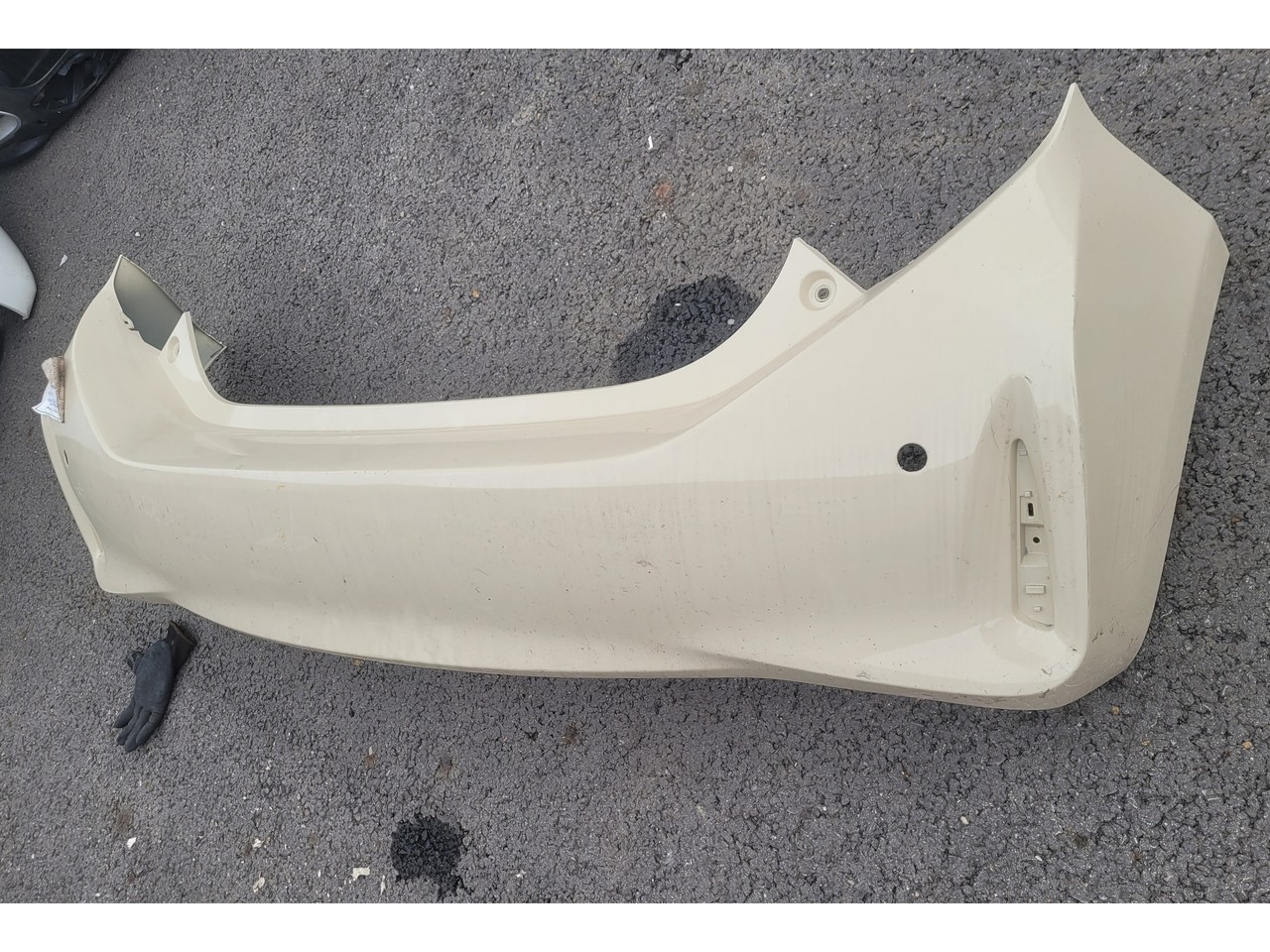 토요타 AQUA 뒷범퍼 2017 사진 2