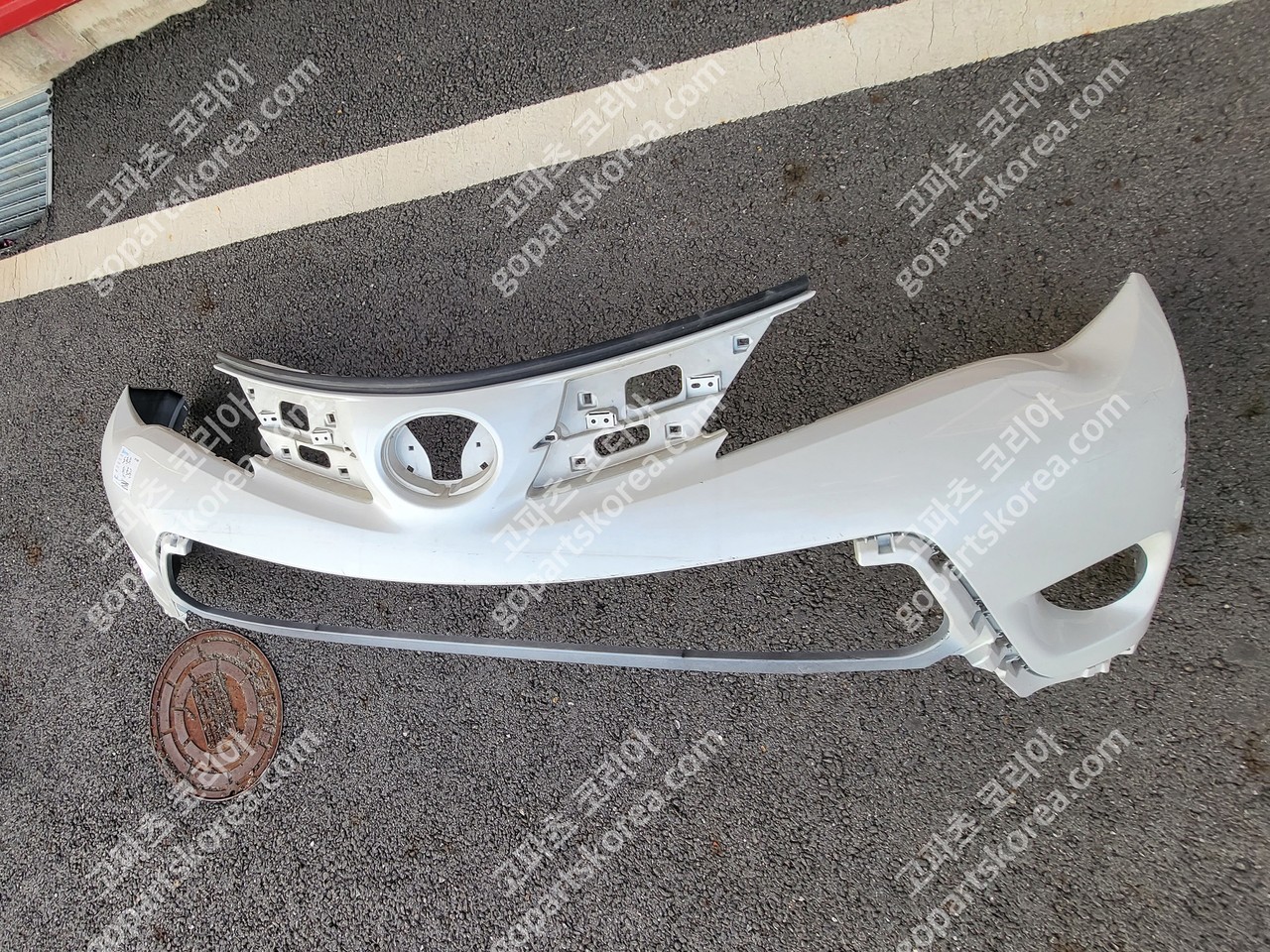 토요타 RAV 4세대 전기 앞범퍼 사진 3