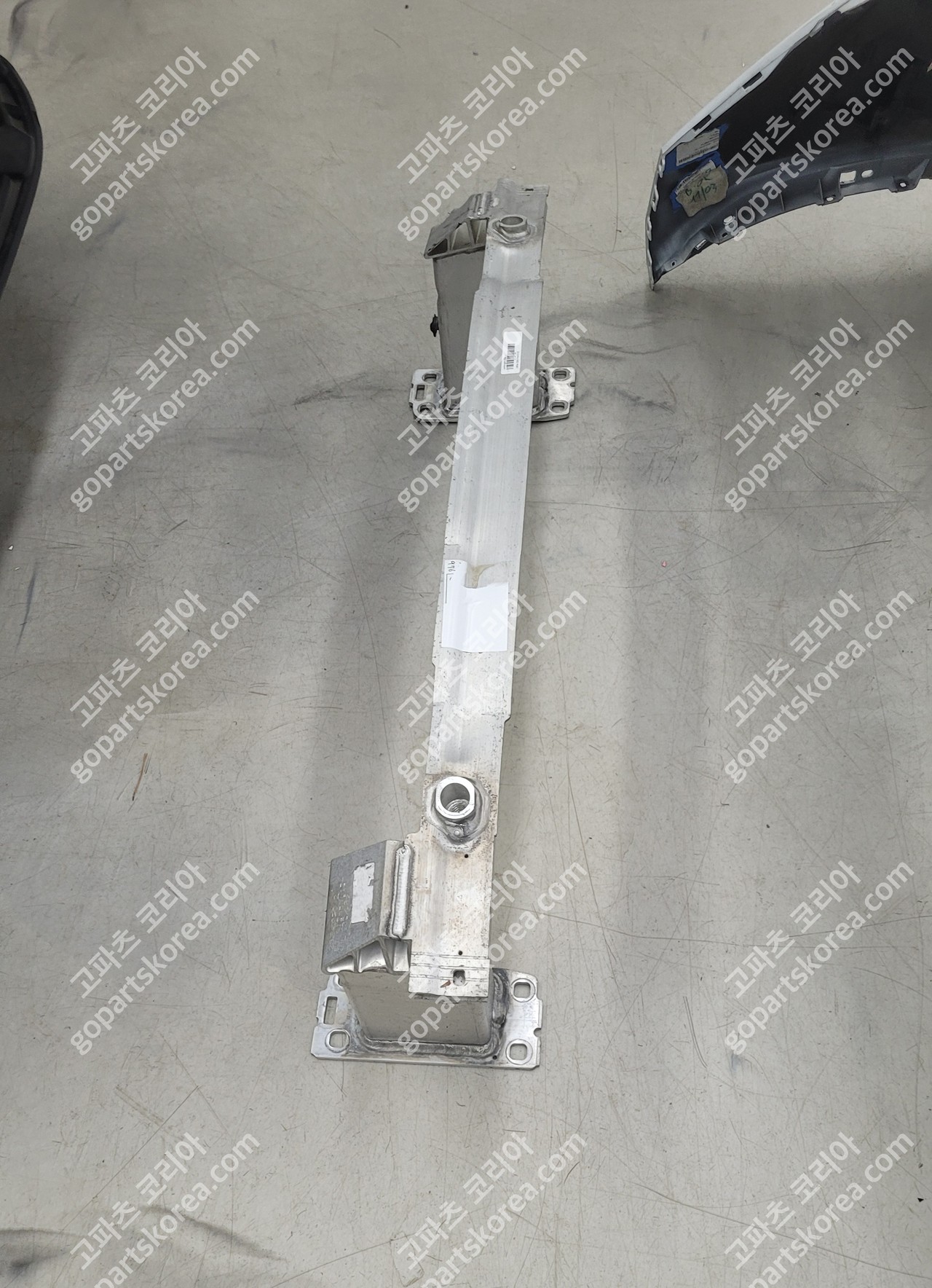 람보르기니 우루스 앞레일 일반타입 사진 2