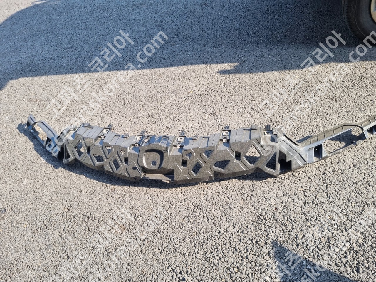 람보르기니 우루스 앞범퍼 전면 상단 지지브라켓판넬 사진 2