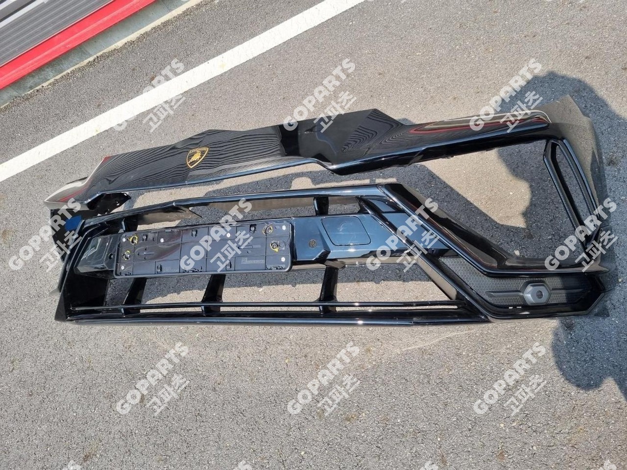 람보르기니 우루스S 1세대 후기 앞범퍼 전피 일반타입 하단디퓨저스포일러하단범퍼 사진 2