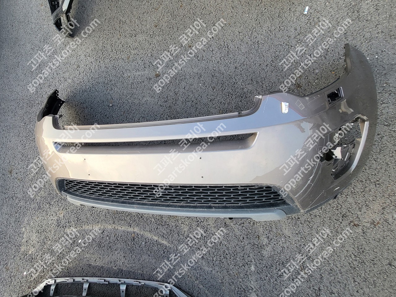 랜드로버 디스커버리 스포츠 앞범퍼 사진 3