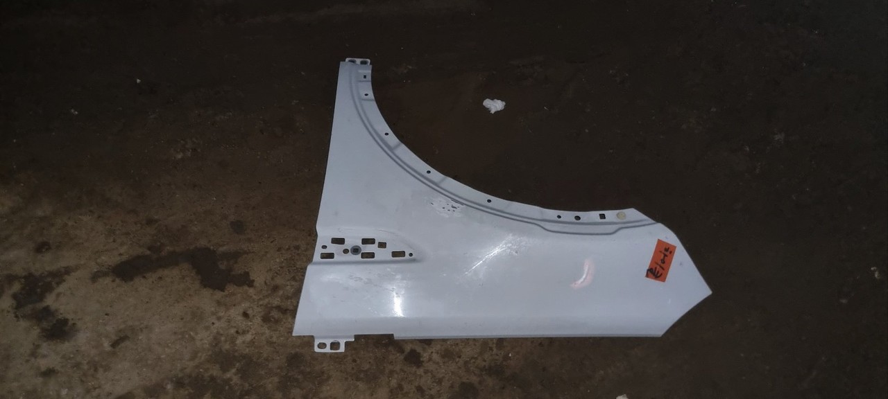 랜드로버 디스커버리스포츠 1세대 L550 운전석전휀더앞휀더 사진 2