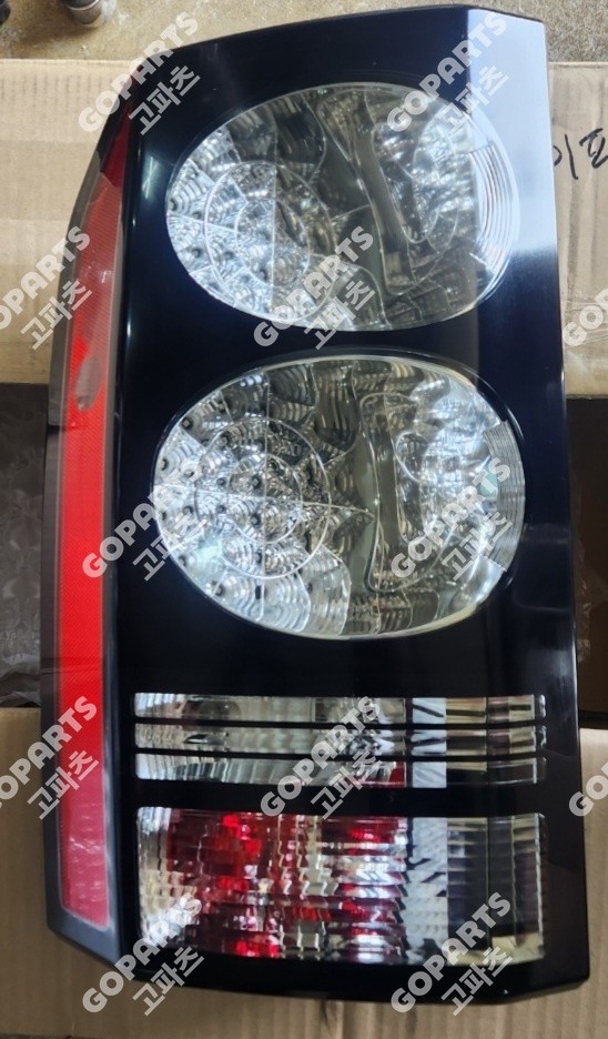 랜드로버 디스커버리4 L319 후기 운전석후미등테일램프데루등 중고
