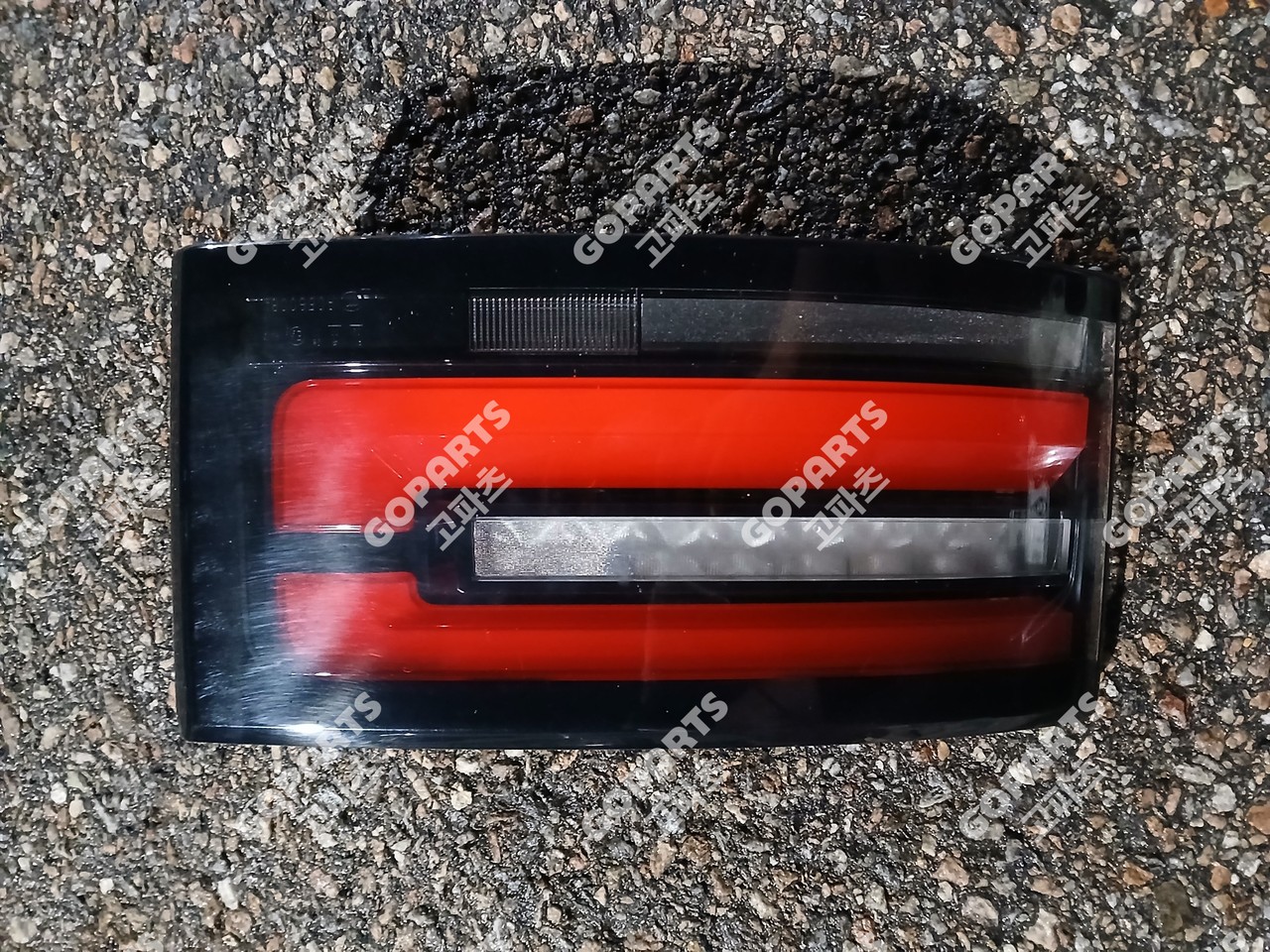 랜드로버 디스커버리5 L462 전기 운전석트렁크등 후미등테일램프 중고