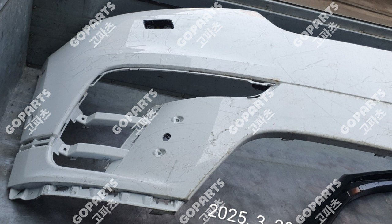 랜드로버 레인지로버 벨라1세대 L560 전기 앞범퍼 전피 일반 중고