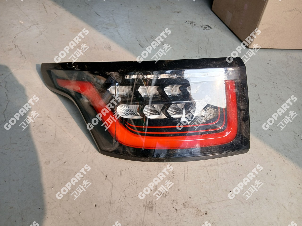 랜드로버 레인지로버스포츠 L494 후기 운전석후미등테일램프브레이크등데루등 중고