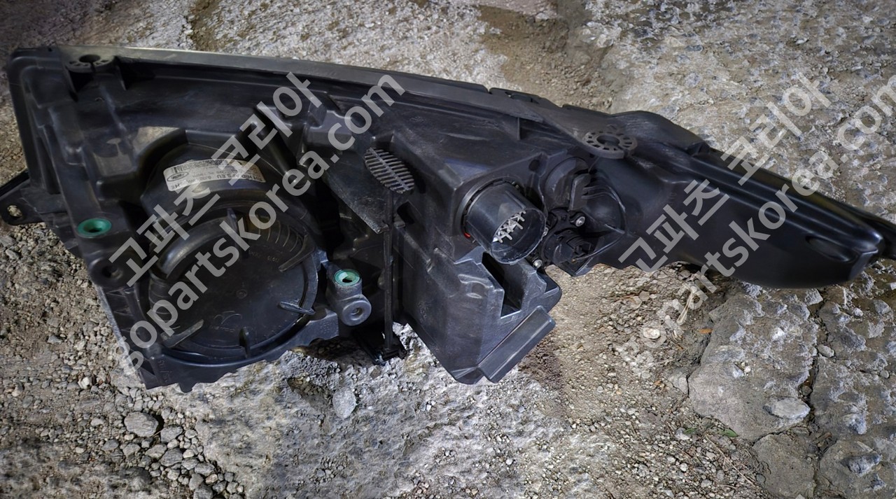 랜드로버 이보크 L538 전기 헤드라이트 조수석 제논 중고