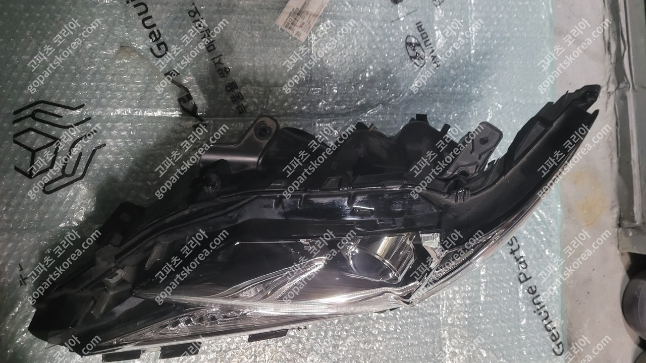 렉서스 렉서스ES 헤드라이트 운전석 렌즈1개짜리O 렌즈2개짜리X 사진 2
