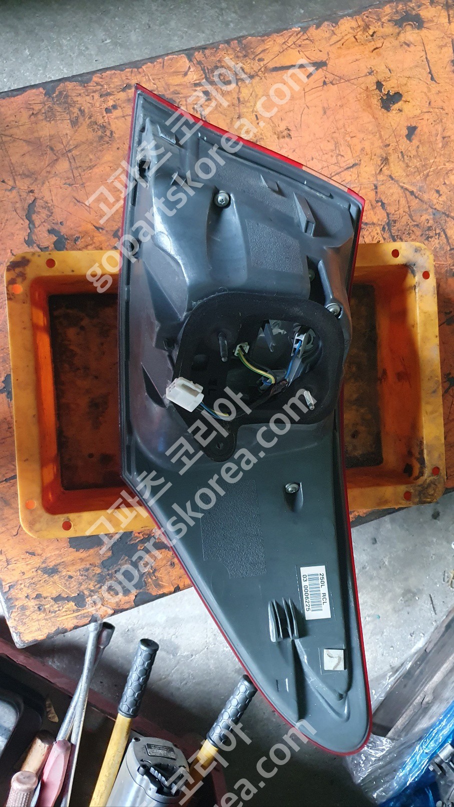 렉서스 렉서스LS 테일램프 운전석 사진 3