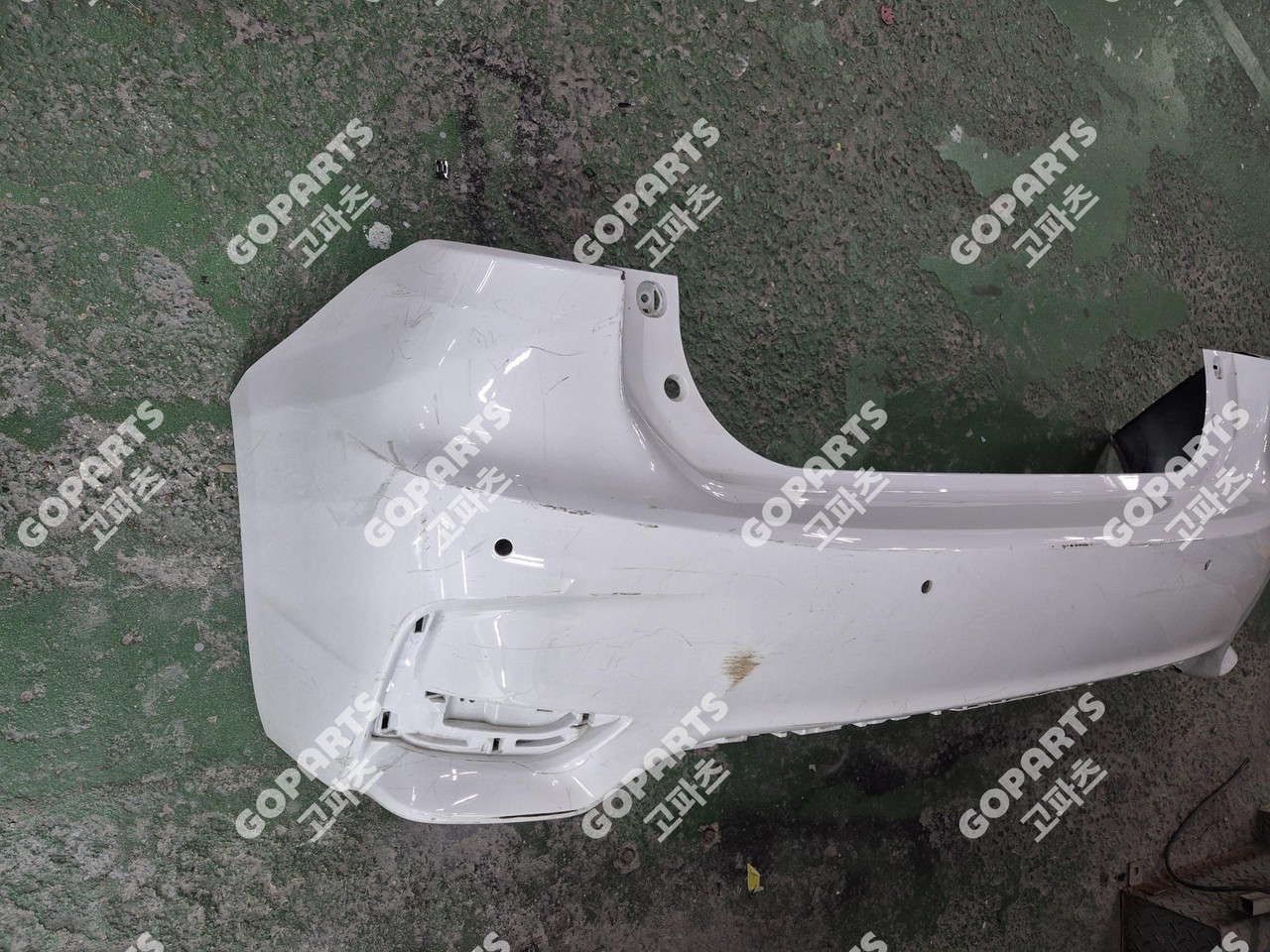 렉서스 CT200H 후범퍼 뒷범퍼 사진 2