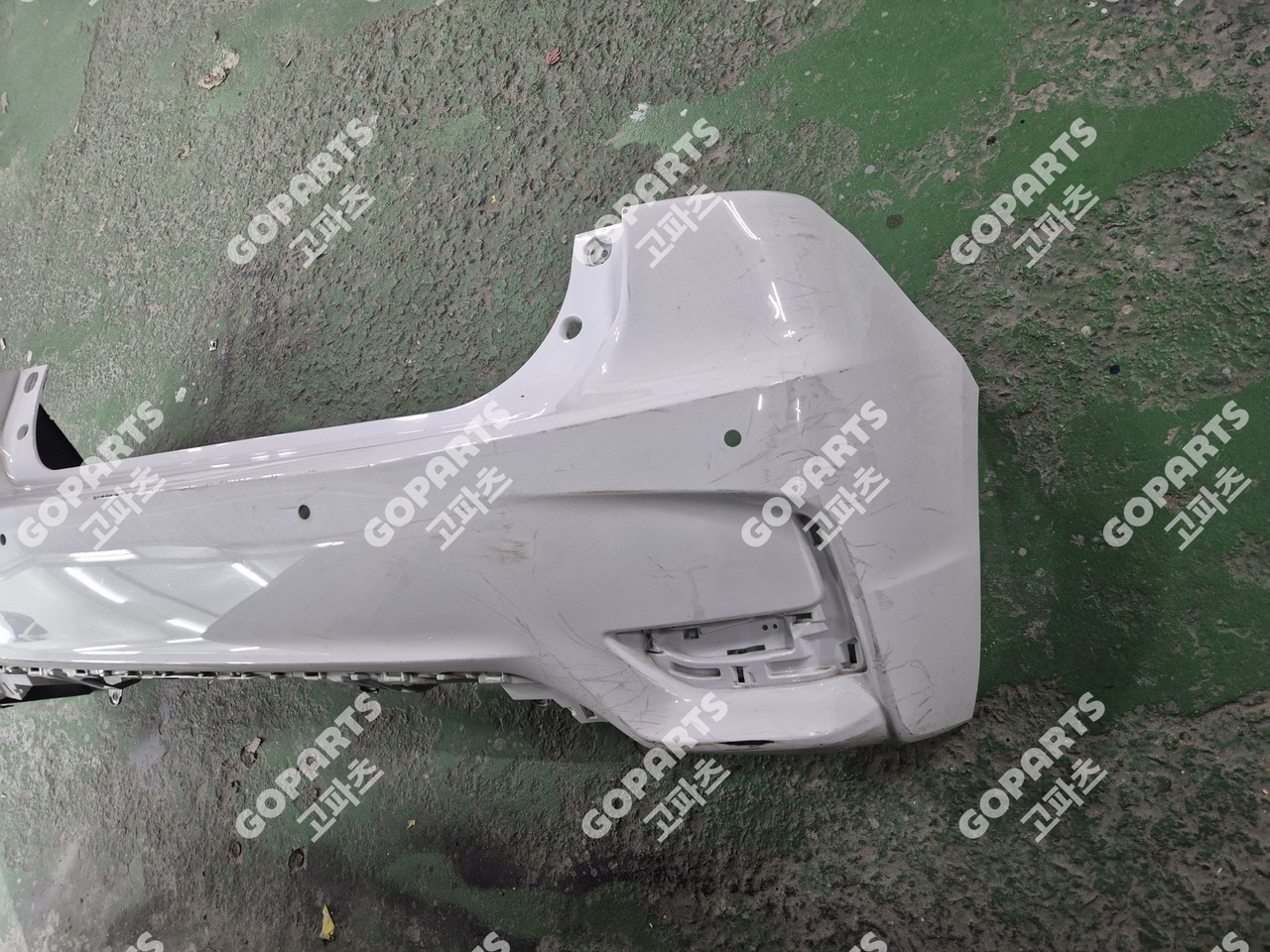 렉서스 CT200H 후범퍼 뒷범퍼 사진 3