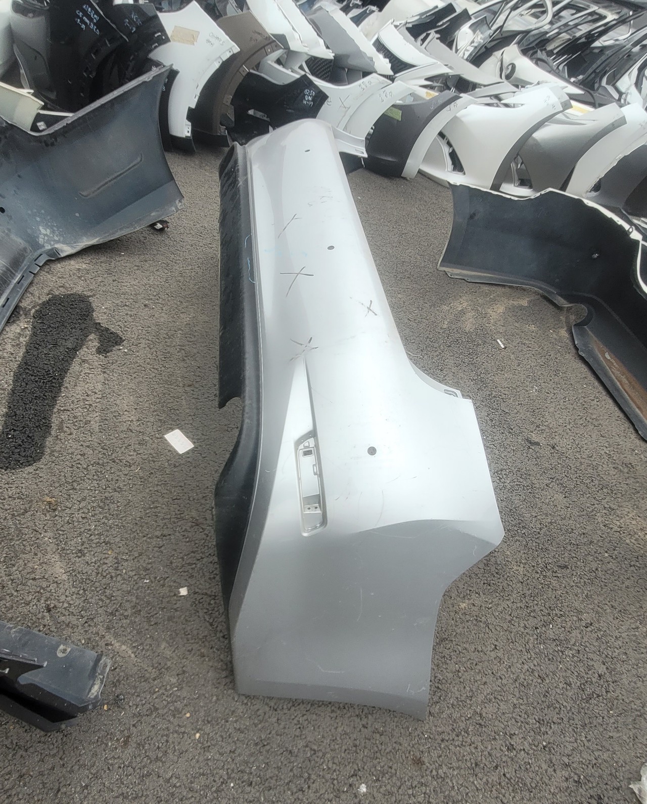 렉서스 ES 뒷범퍼 사진 3