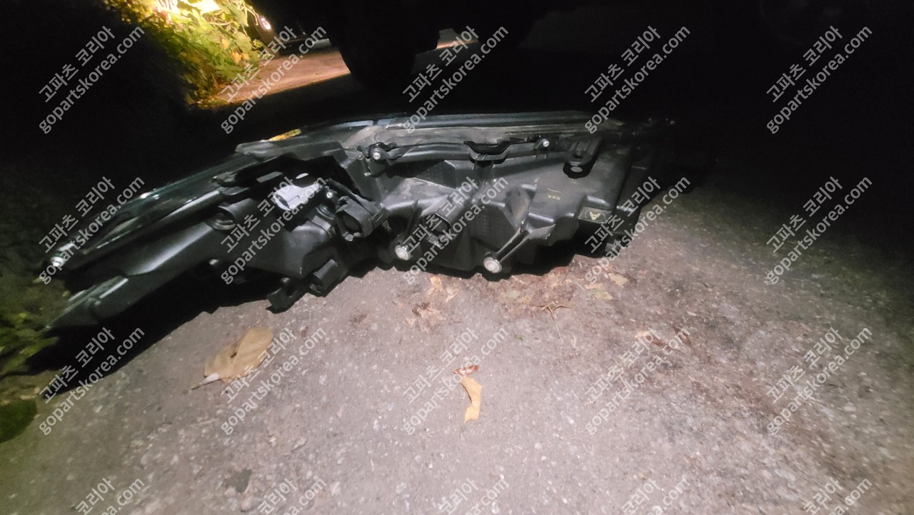 렉서스 ES 헤드라이트 운전석 전구타입 사진 3