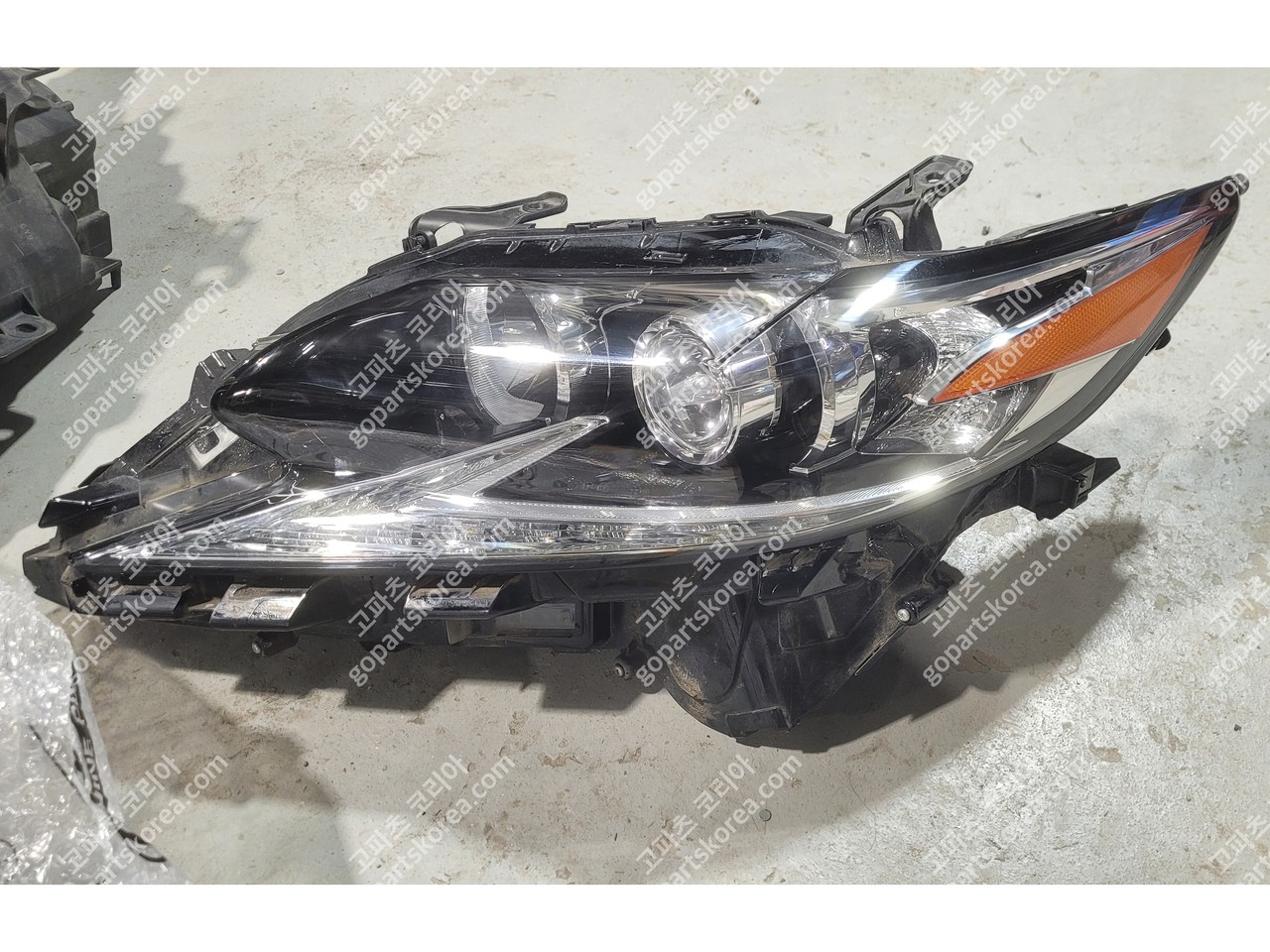 렉서스 ES 헤드라이트 운전석 중고