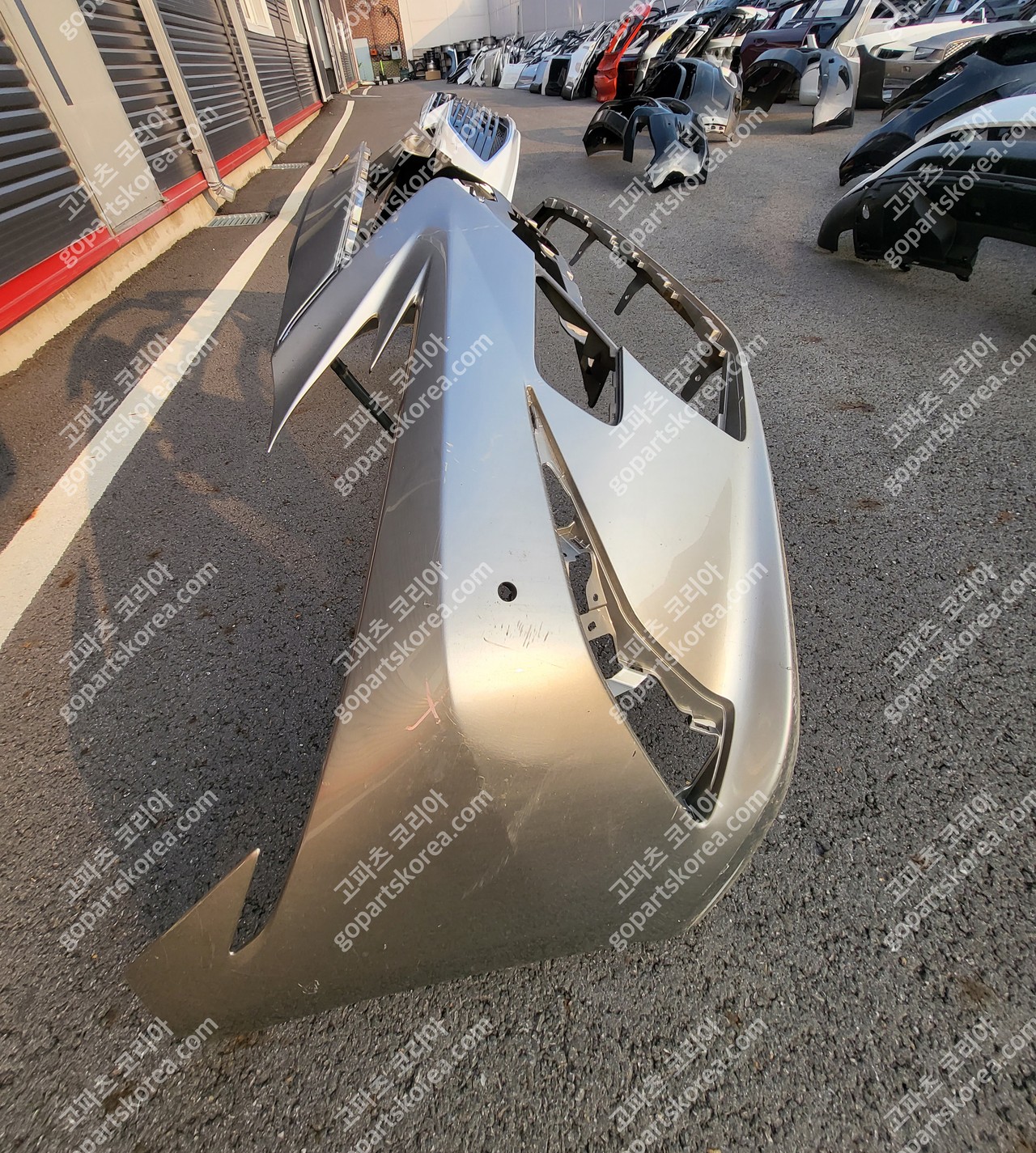 렉서스 ES 7세대 앞범퍼 노즐X 사진 2