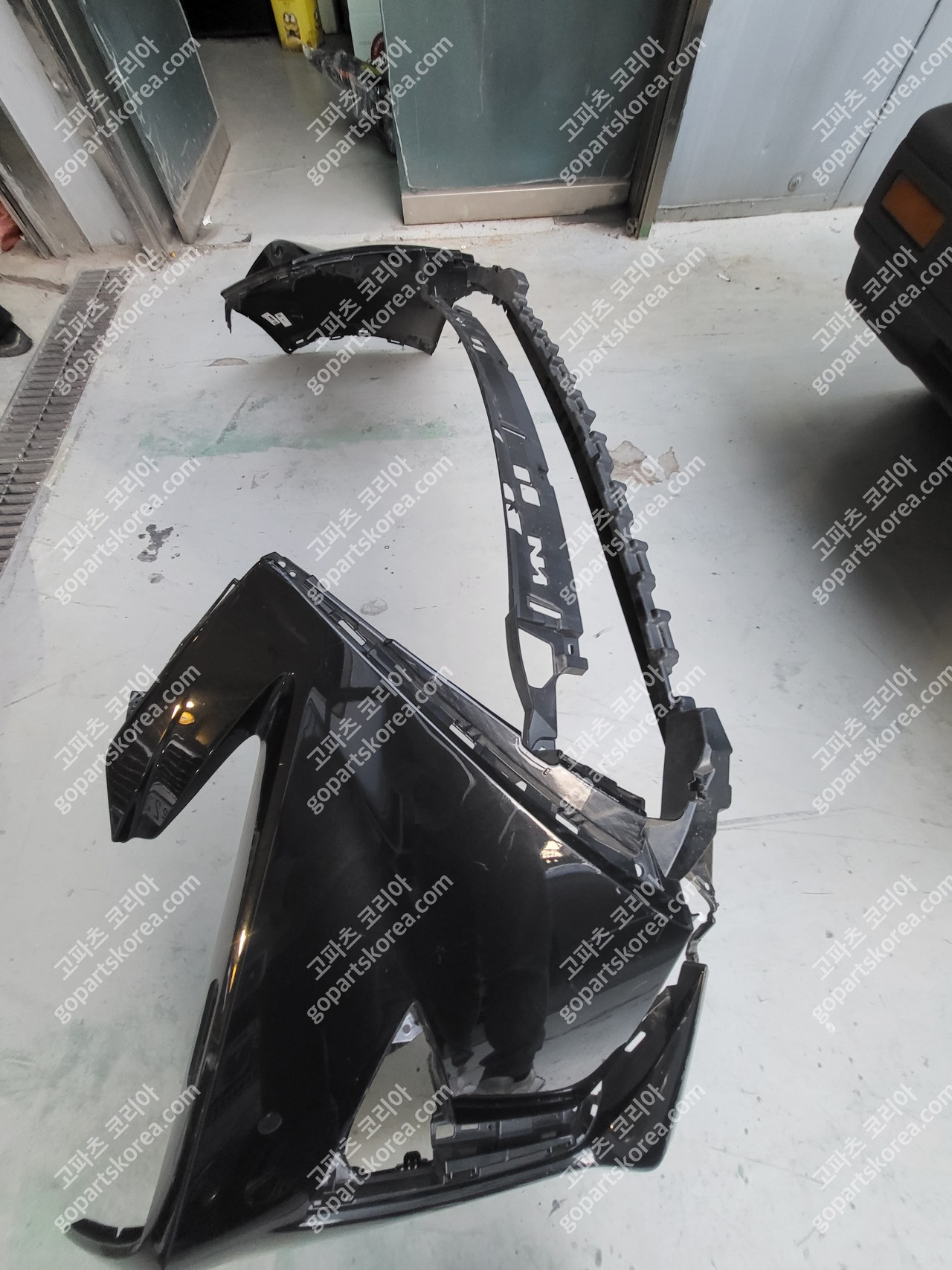 렉서스 RX350 AL10 3세대 후기 앞범퍼 사진 2