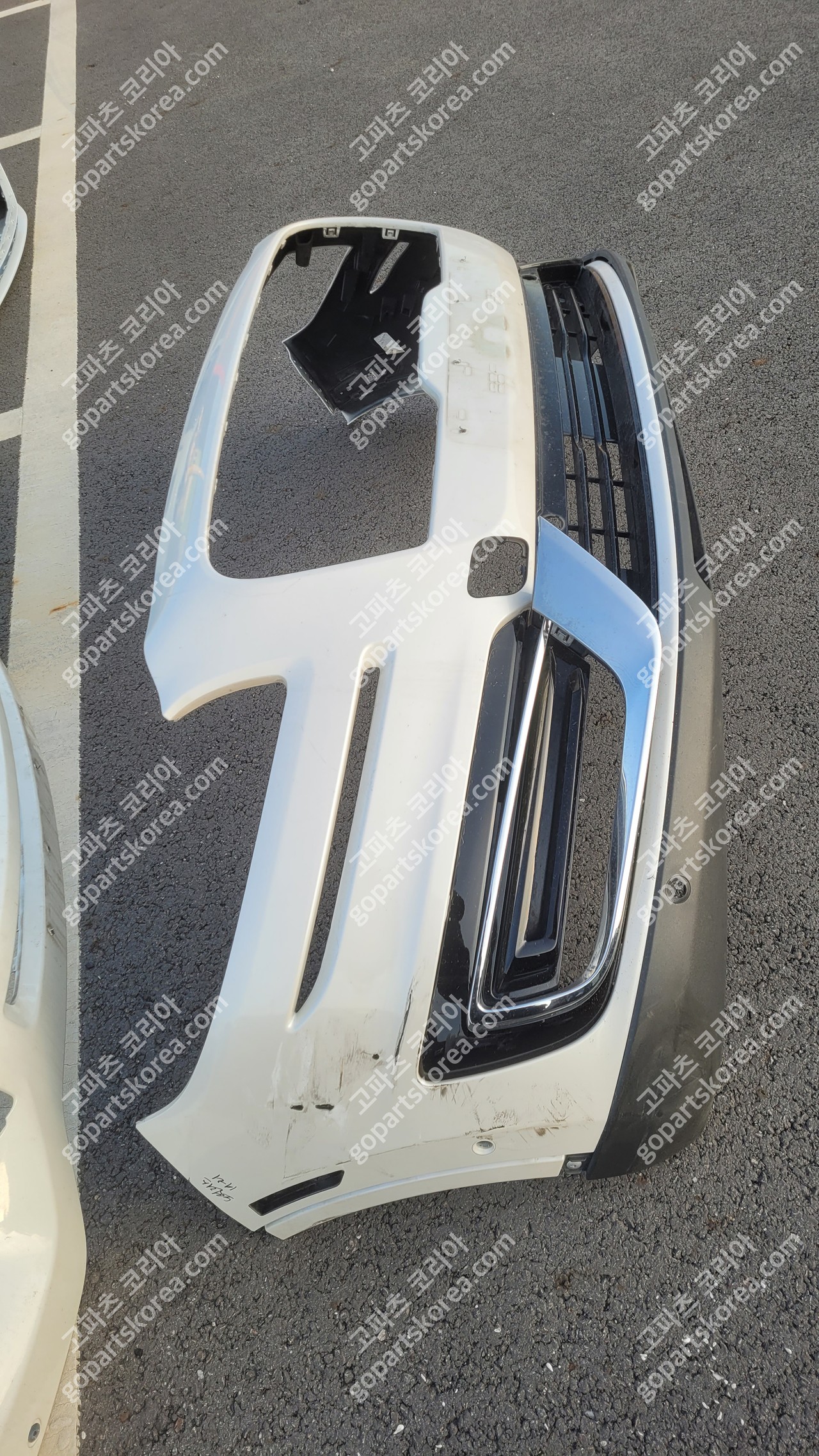 링컨 노틸러스 전기 앞범퍼 사진 3