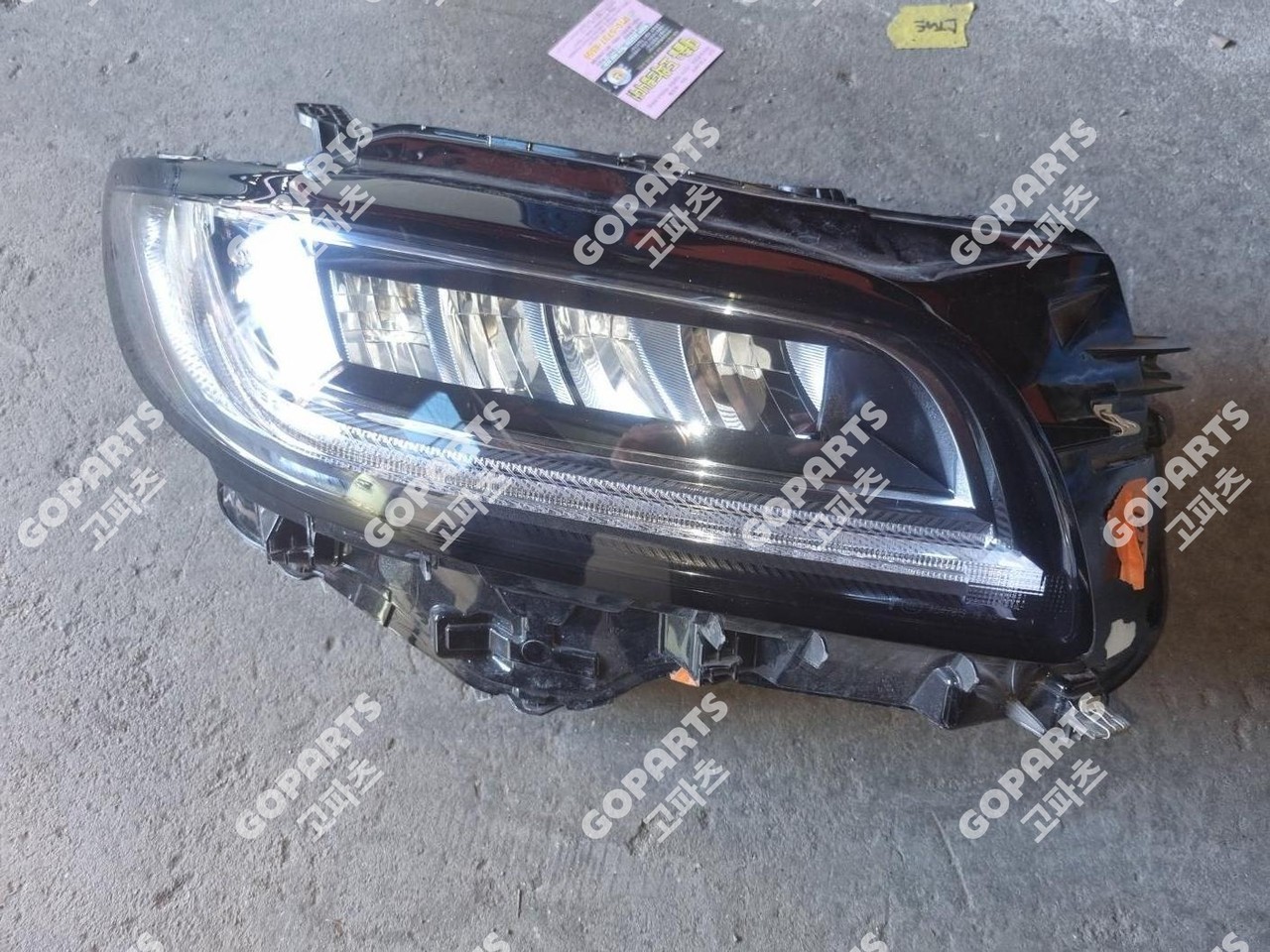 링컨 노틸러스 1세대 전기 조수석헤드라이트전조등램프 중고