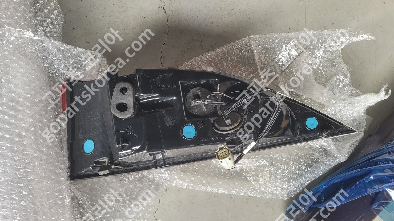 링컨 에비게이터 테일램프 운전석 중고