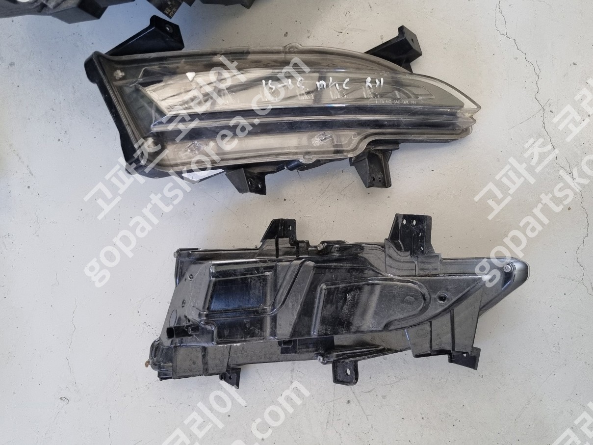 링컨 MKC 안개등 조수석 중고