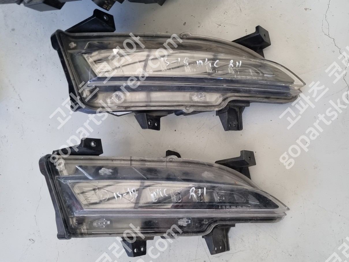 링컨 MKC 안개등 조수석 사진 2