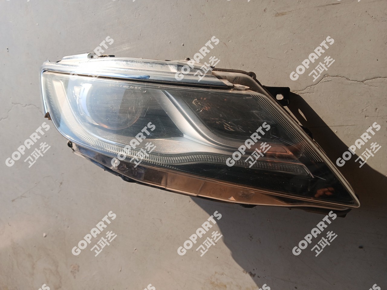 링컨 MKC 조수석헤드라이트 BI제논바이제논타입 전조등 중고