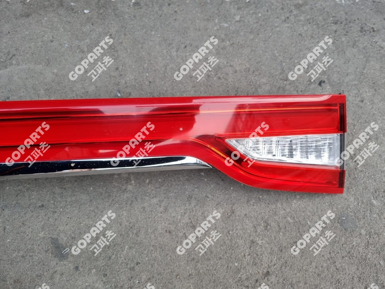 링컨 MKZ 2세대 전기 트렁크등 후미등 테일라이트 사진 3