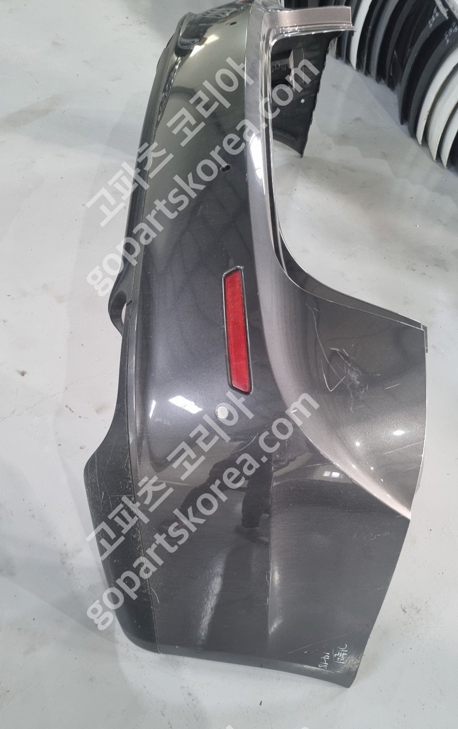 마세라티 기블리 뒷범퍼 중고