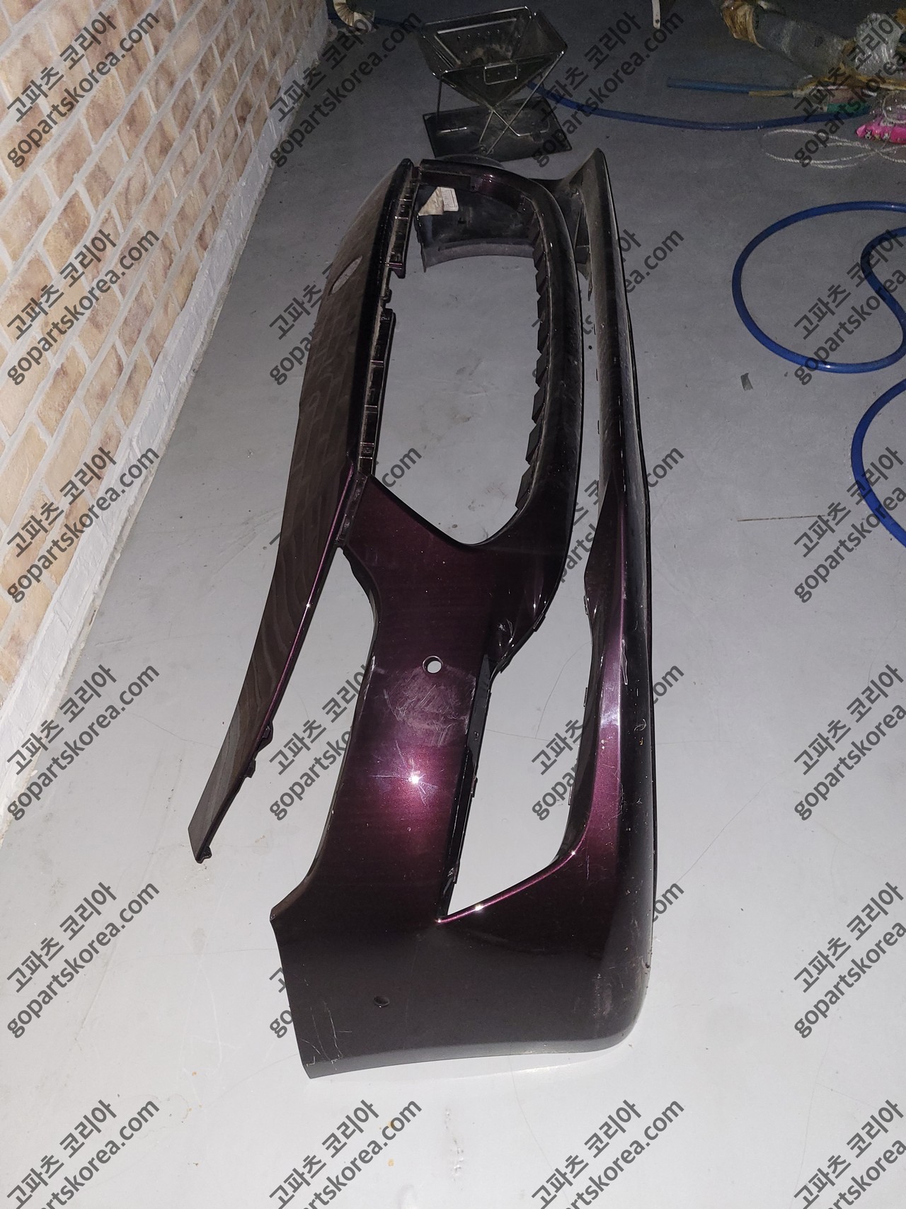 마세라티 기블리 앞범퍼 노즐x타입 사진 2