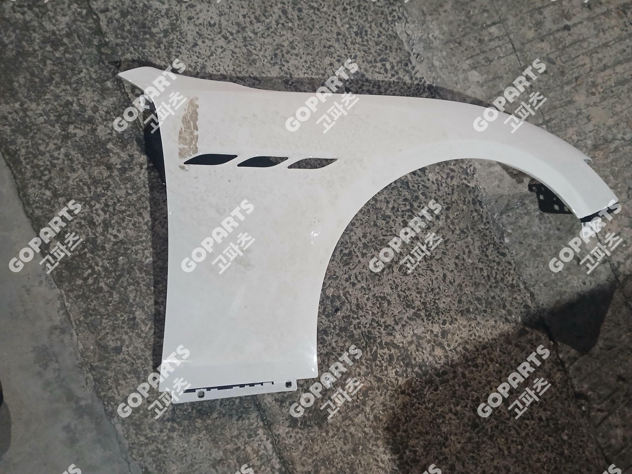 마세라티 기블리 2세대 M156 운전석앞휀더전휀더 사진 3