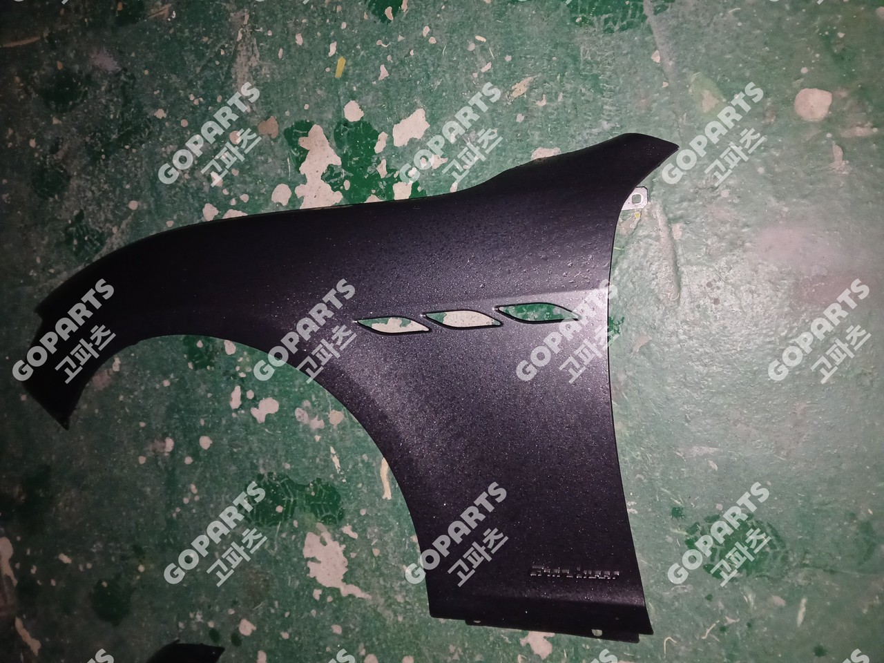 마세라티 기블리 2세대 M156 운전석전휀더앞휀더 사진 3