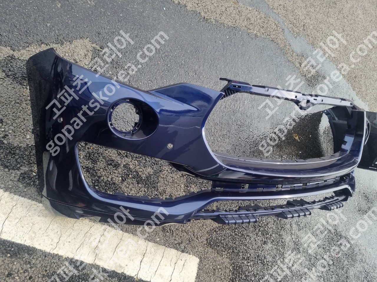 마세라티 르반떼 앞범퍼 중고