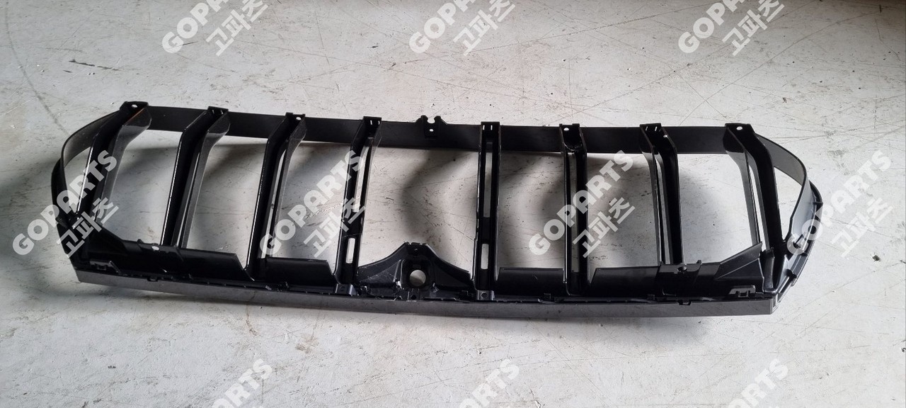 마세라티 르반떼 에프터신품 라디에터그릴 전면그릴베이스 사진 3