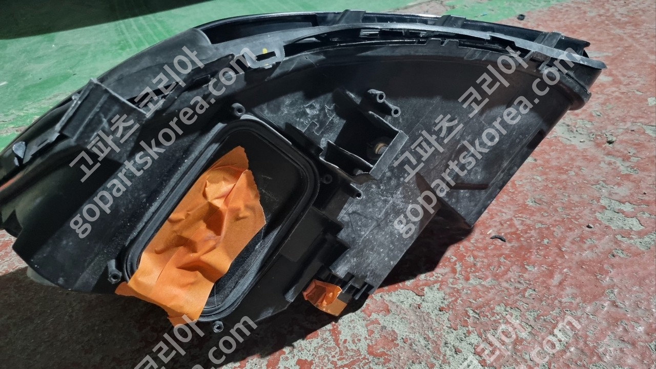 벤츠 A클래스 W117 후기 헤드라이트 조수석 사진 2