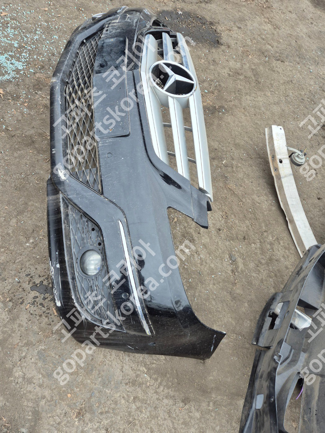 메르세데스 벤츠 B클래스 W245 전기 앞범퍼 앗세이 중고