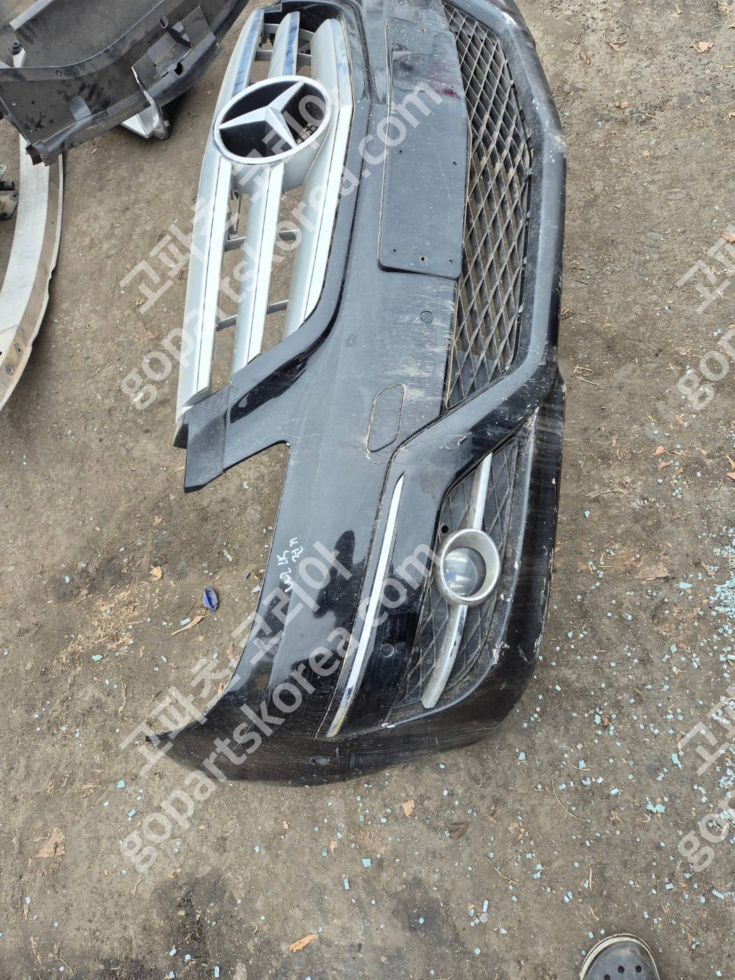 벤츠 B클래스 W245 전기 앞범퍼 앗세이 사진 3