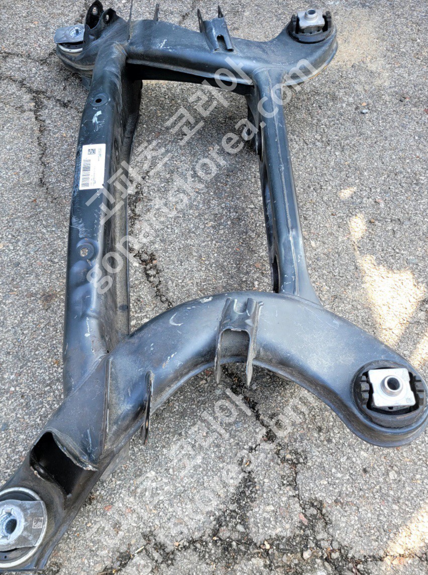 벤츠 C클래스 W204 뒷멤버 부싱제외 C클래스(W204, W205) 호환, E클래스(W212, W213) 호환 사진 6