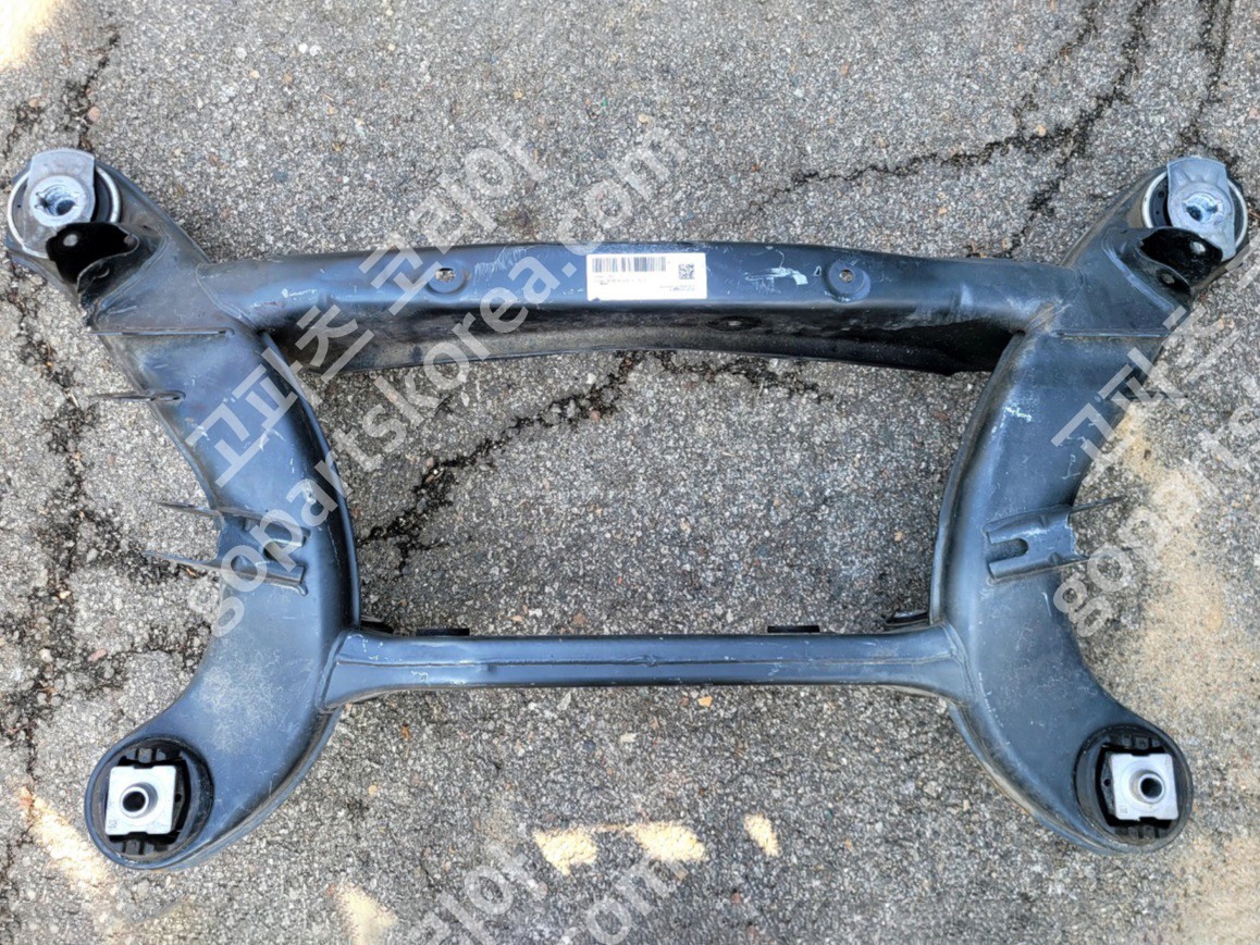 벤츠 C클래스 W204 뒷멤버 부싱제외 C클래스(W204, W205) 호환, E클래스(W212, W213) 호환 사진 8